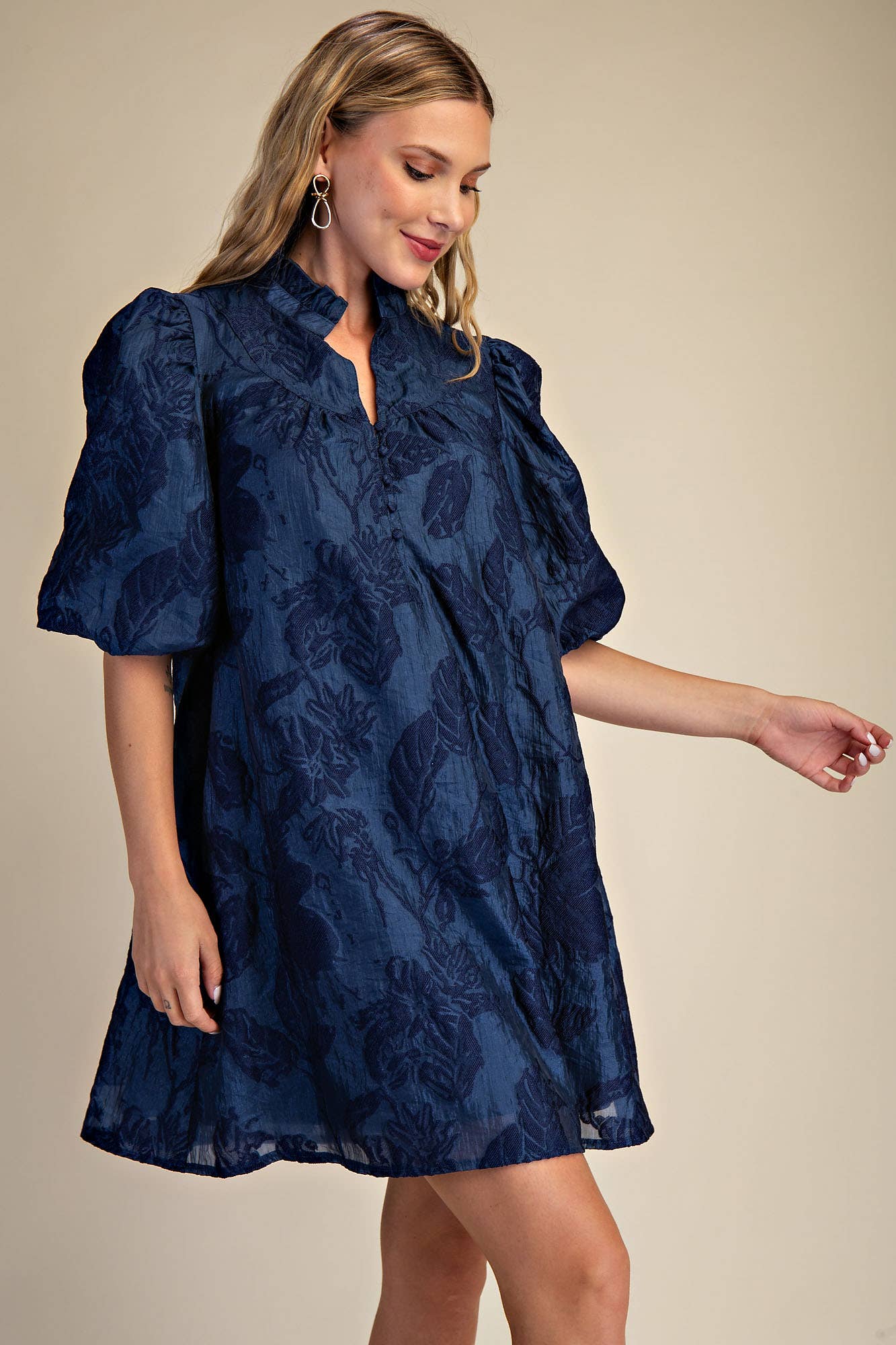 Ruffled Neck with Volume Sleeve Dress: Green / S