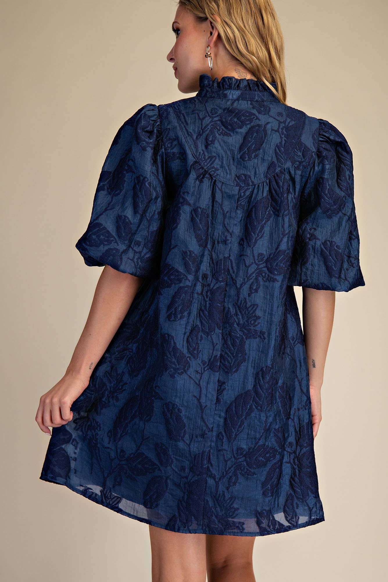 Ruffled Neck with Volume Sleeve Dress: Green / S