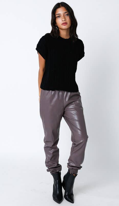 Alina Sweater Vest Top: Burgundy / Contemporary / L