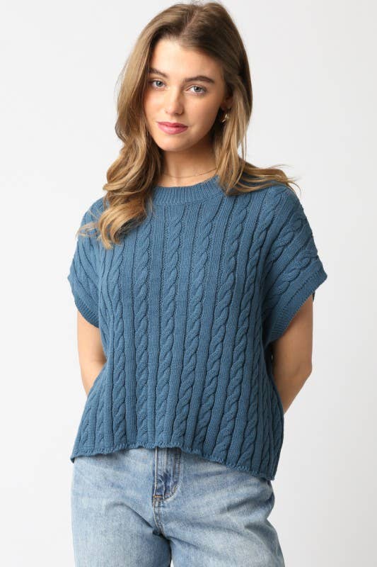 Alina Sweater Vest Top: Burgundy / Contemporary / M