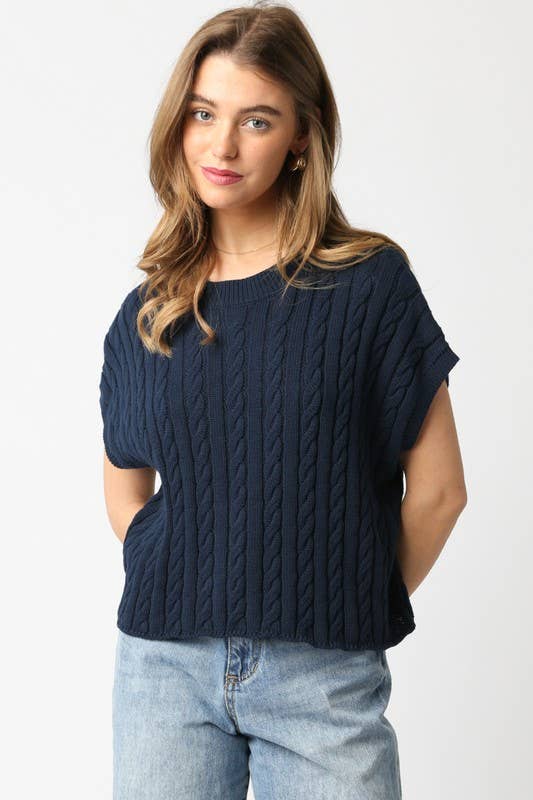 Alina Sweater Vest Top: Burgundy / Contemporary / L